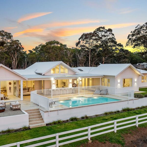The Stables, Adelaide Hills